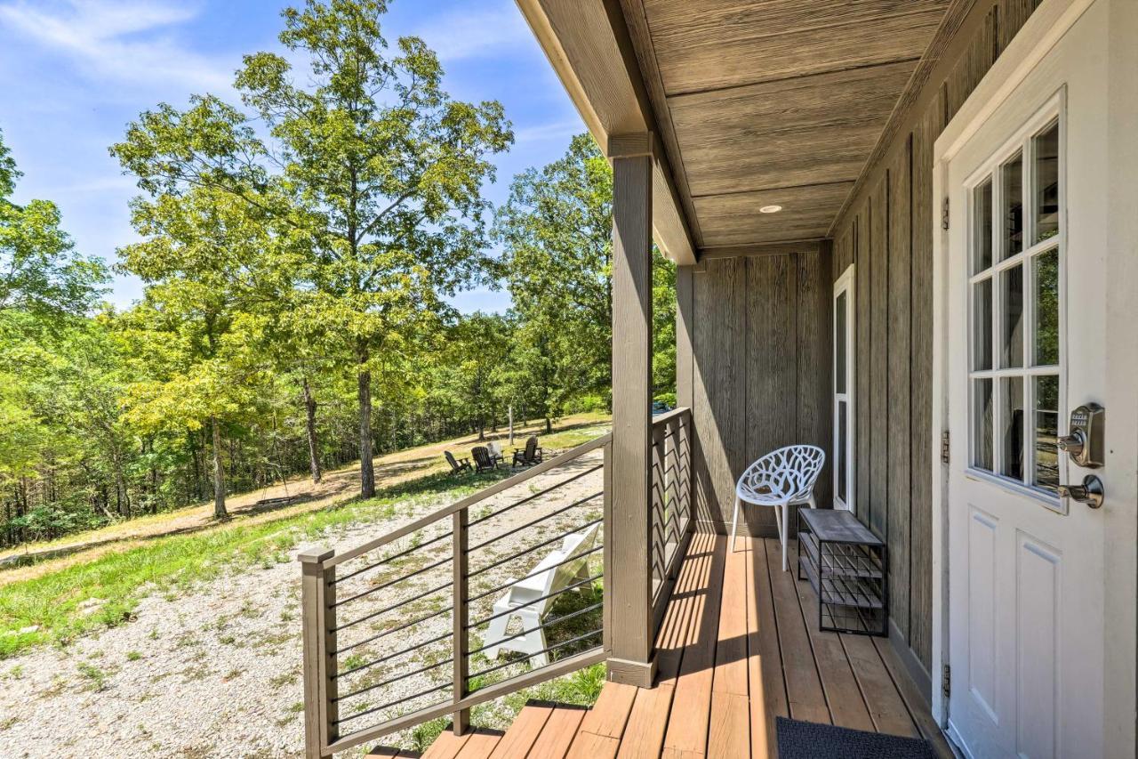 Branson Tiny Home On 52 Acres With Private Lake! 外观 照片